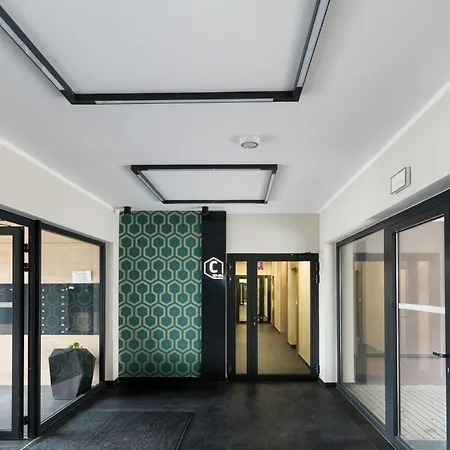 아파트 Luksusowy Przy Targach 포즈난