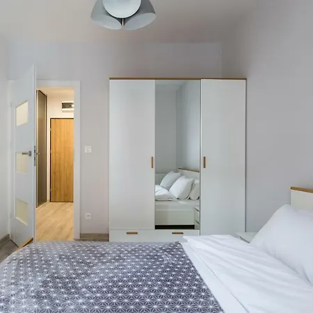 Luksusowy Przy Targach * Poznań